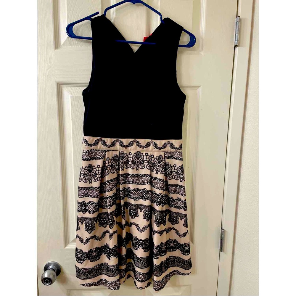 Elle dress size 8